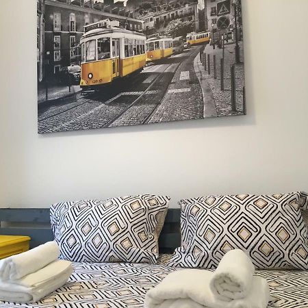 Love Inn Bairro Alto リスボン エクステリア 写真