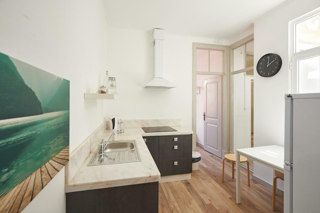 Love Inn Bairro Alto リスボン エクステリア 写真